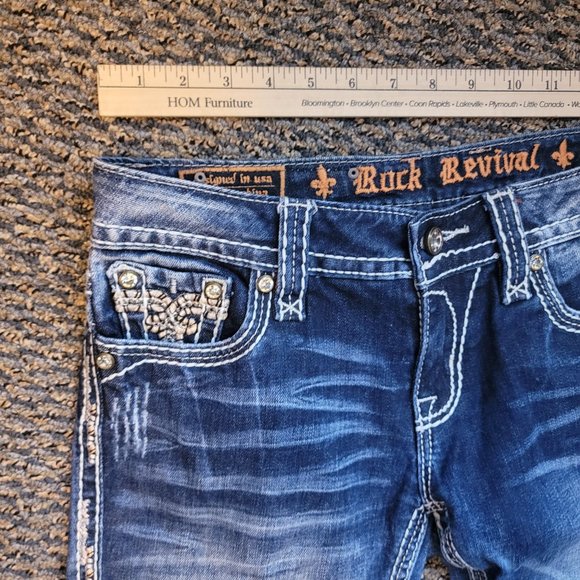 Rock Revival Betty Boot Distressed Jeans Size 27 Rhinestone Pocket Bling - Picture 8 of 11